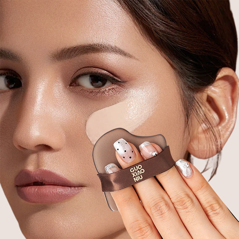 Двойна употреба грим пух за цялостно покритие