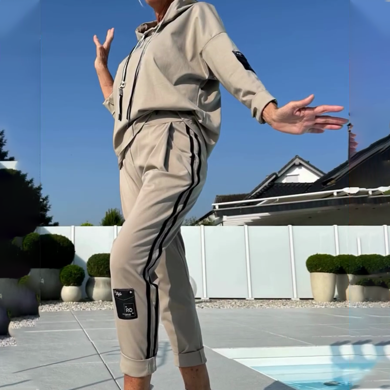 Women's Hoodie & Jogger Pants 2-Piece Casual Set