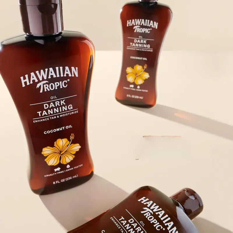 Ottieni un'abbronzatura profonda e radiosa con il nostro olio abbronzante scuro premium: un olio per il corpo idratante infuso con burro di cacao nutriente per un'abbronzatura migliorata e una pelle elastica