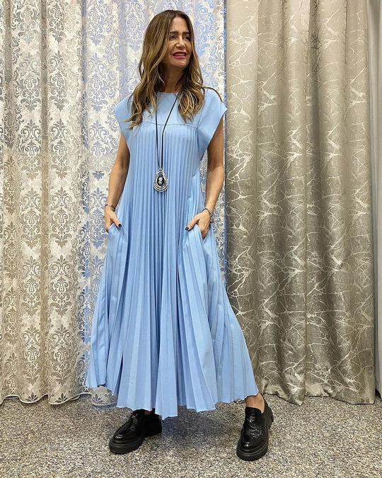 🌸Seasonal Sale-49%OFF👗Sleeveless pleated simple solid color dress