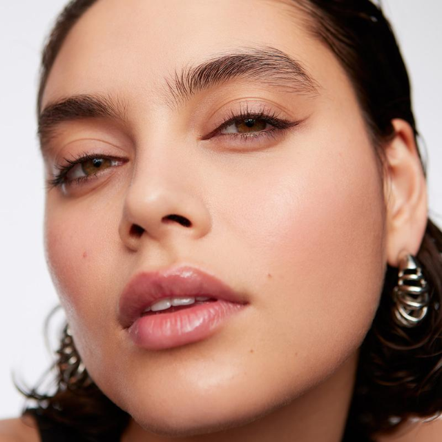 💜קנה 1 קבל 1 חינם & משלוח חינם💜עיפרון אייליינר עמיד למים ועמיד לאורך זמן