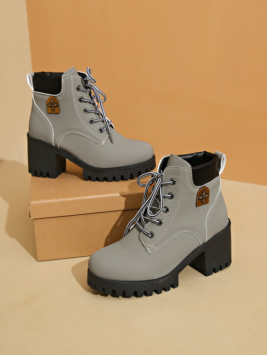 【35-42】2025 new thick sole British style Martin boots