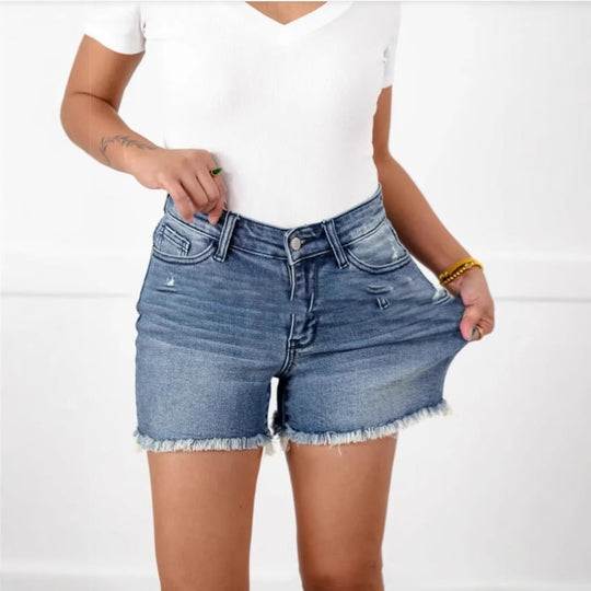 💖Zeitlich begrenzter Verkauf: 50 % Rabatt🩳High Rise Cut-Off-Jeansshorts mit ausgefranstem Saum