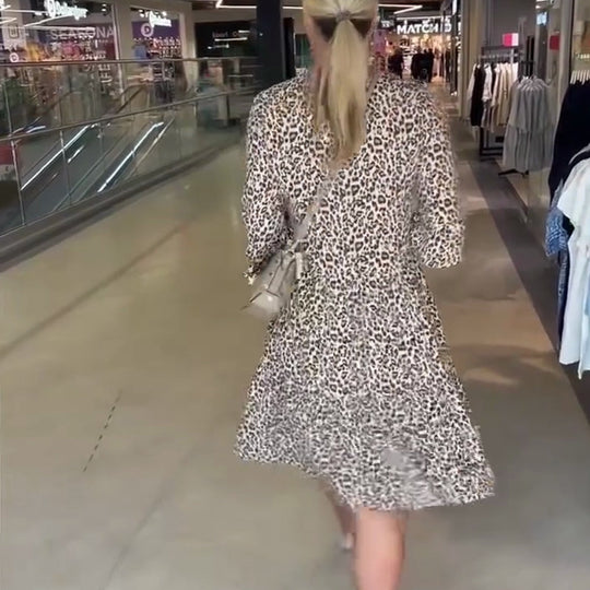 👗Women's Trendy Leopard Print V-Neck Loose Fit Dress