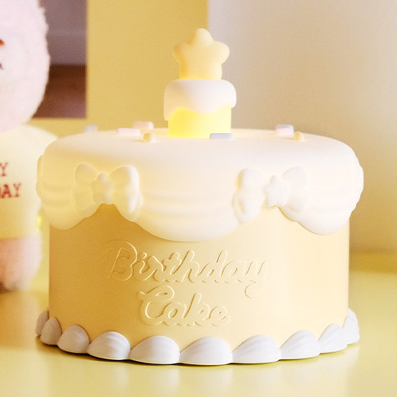 Urocza lampka nocna LED w kształcie ciasta