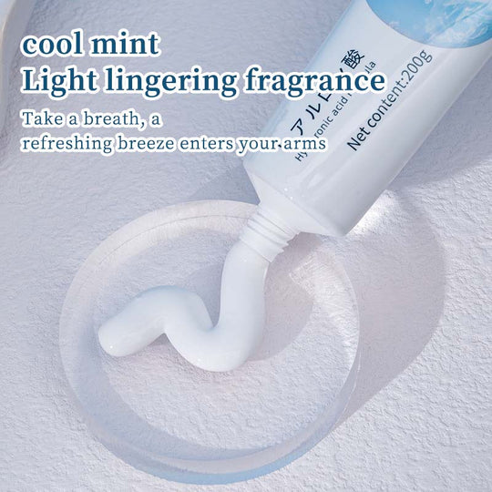 Valkaiseva ruokasooda minttuhammastahna