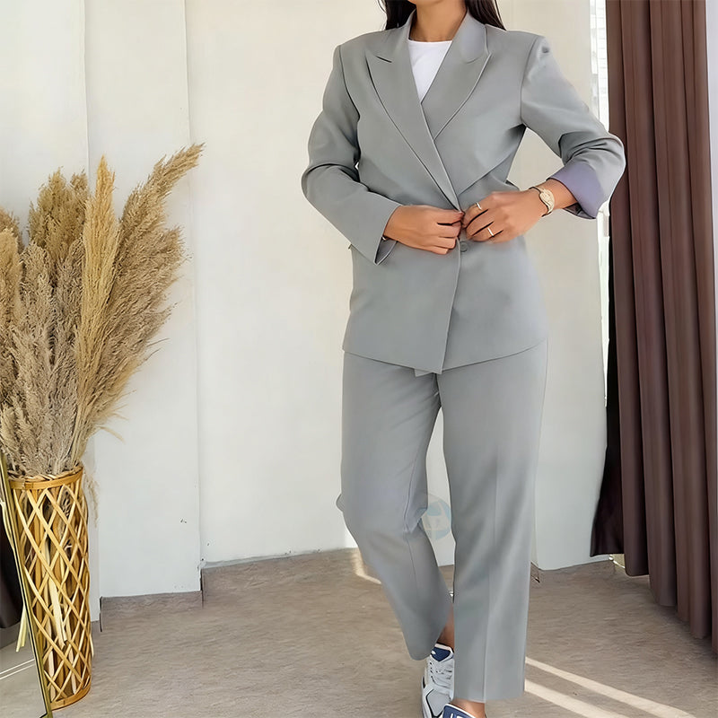 Women's Classic Blazer & Pants 2-Piece Set
