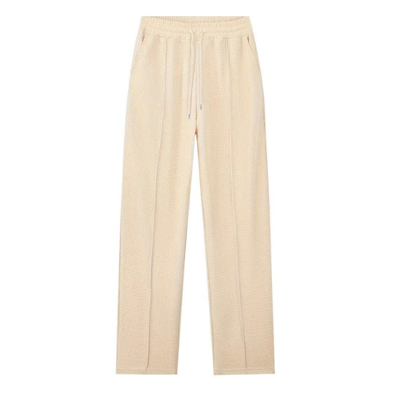 Completo da uomo con felpa in maglia waffle e pantaloni a gamba dritta