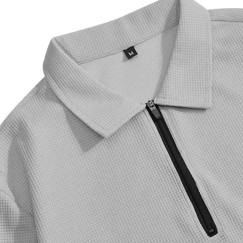 Completo da uomo con felpa in maglia waffle e pantaloni a gamba dritta