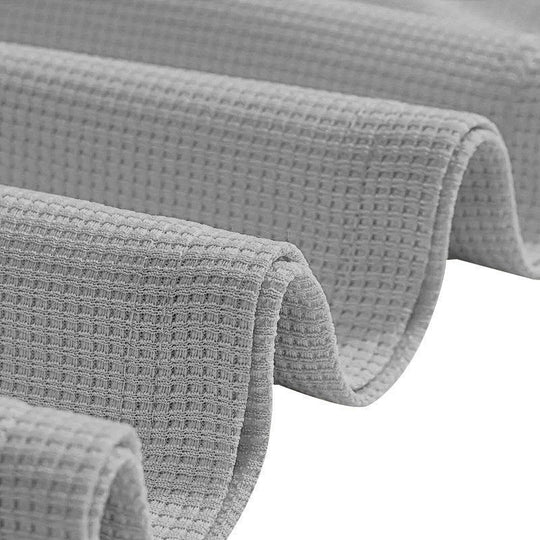 Completo da uomo con felpa in maglia waffle e pantaloni a gamba dritta