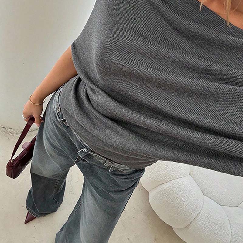 ⏳Limited-time 49% off⏰Women's Asymmetrical Off-Shoulder Batwing Sleeve Top👚