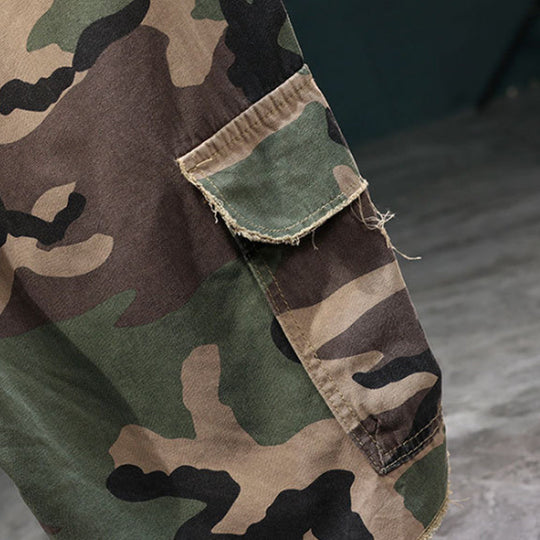 💥Men's Studded Camo Cargo Shorts – Distressed, Multi-Pocket & Elastic Waist – Rugged Streetwear Cargo Shorts 🛹