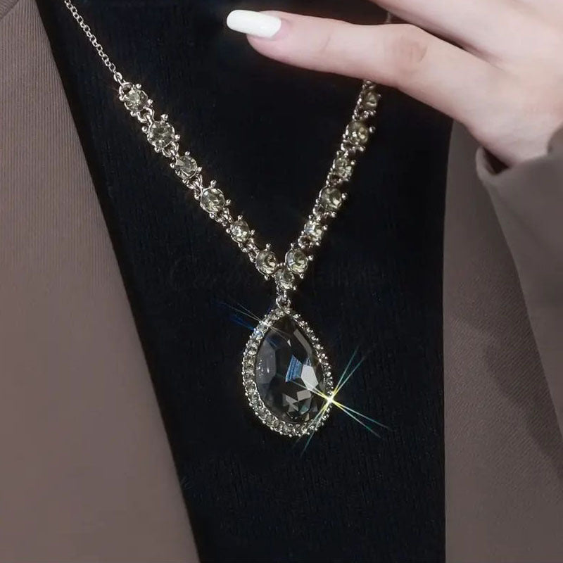 Women's Crystal-Like Long Necklace